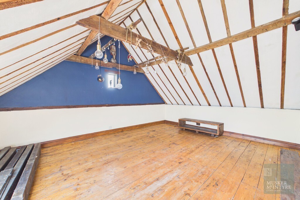 Upgate Street, Bedingham Image 32