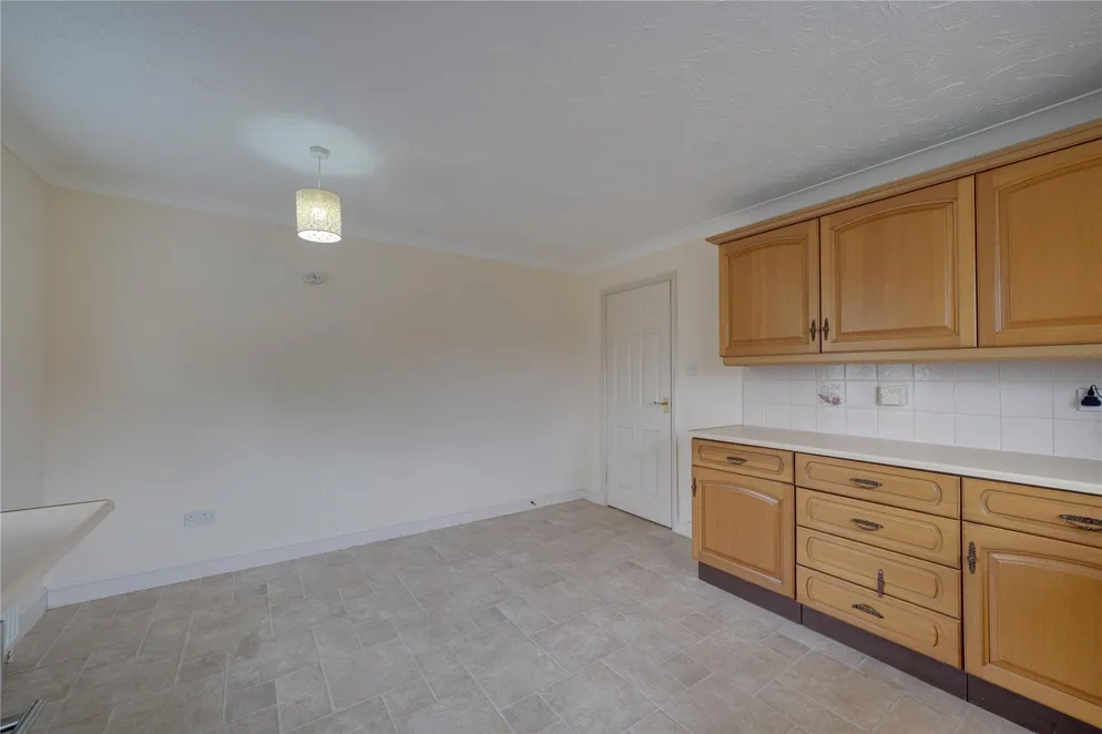 Property carousel item 11