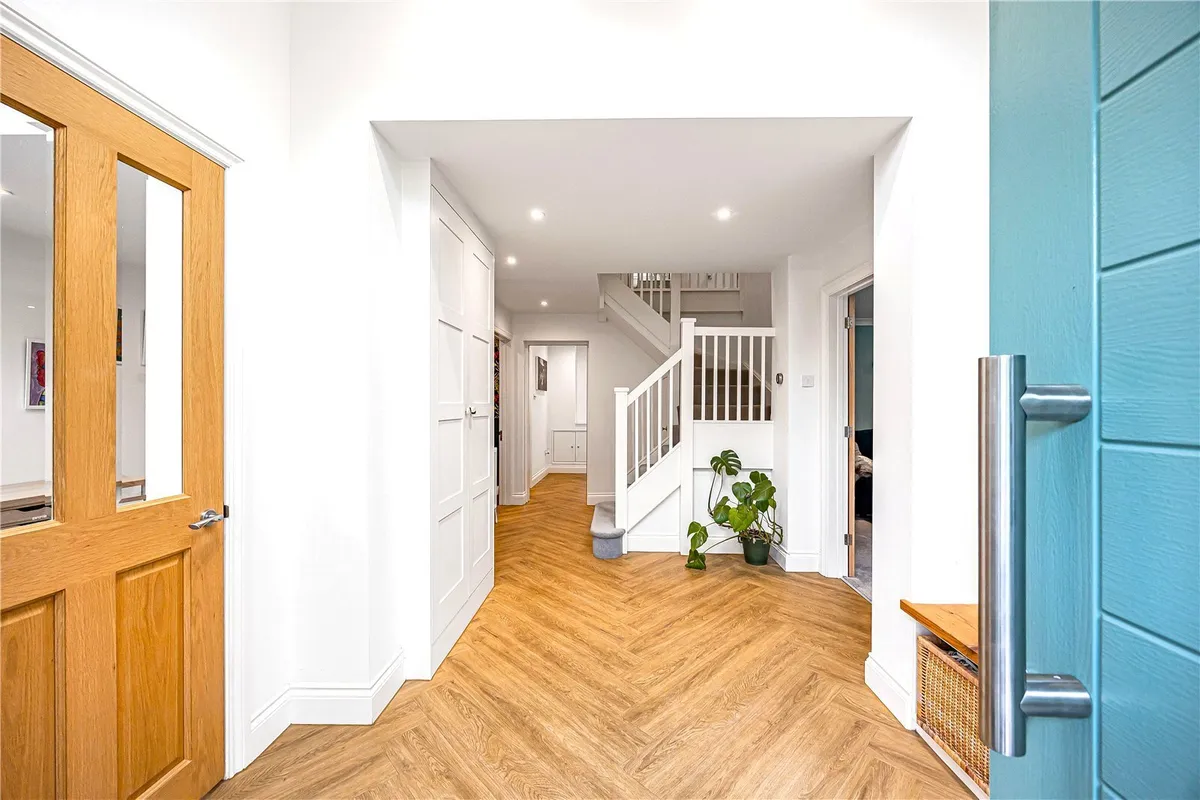 Braybrooke Gardens, Wargrave, Reading, Berkshire, RG10
