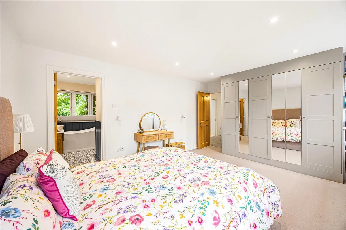 Braybrooke Gardens, Wargrave, Reading, Berkshire, RG10