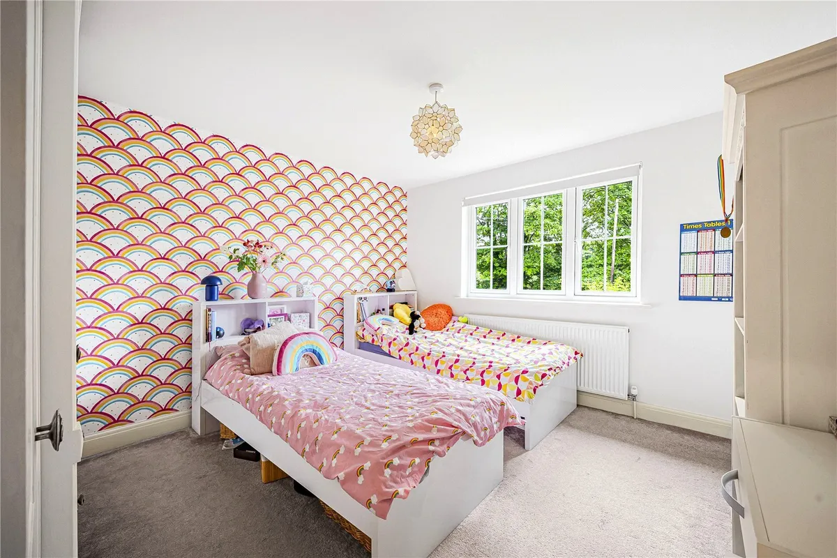Braybrooke Gardens, Wargrave, Reading, Berkshire, RG10