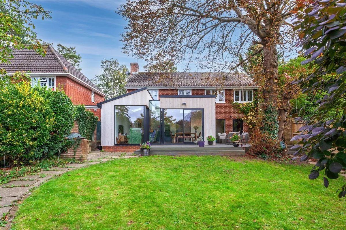 Braybrooke Gardens, Wargrave, Reading, Berkshire, RG10
