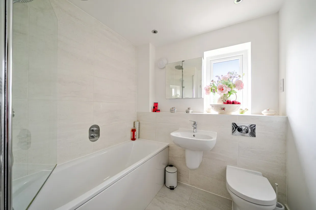 Jenners Yard, Swindon, SN6 photo 5
