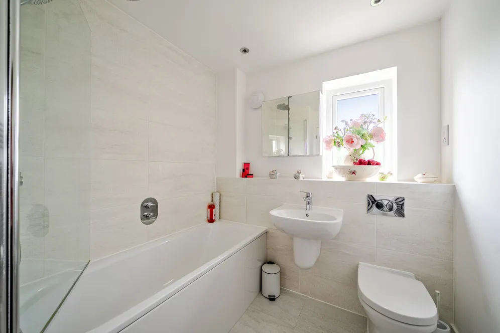 Jenners Yard, Swindon, SN6 photo 5