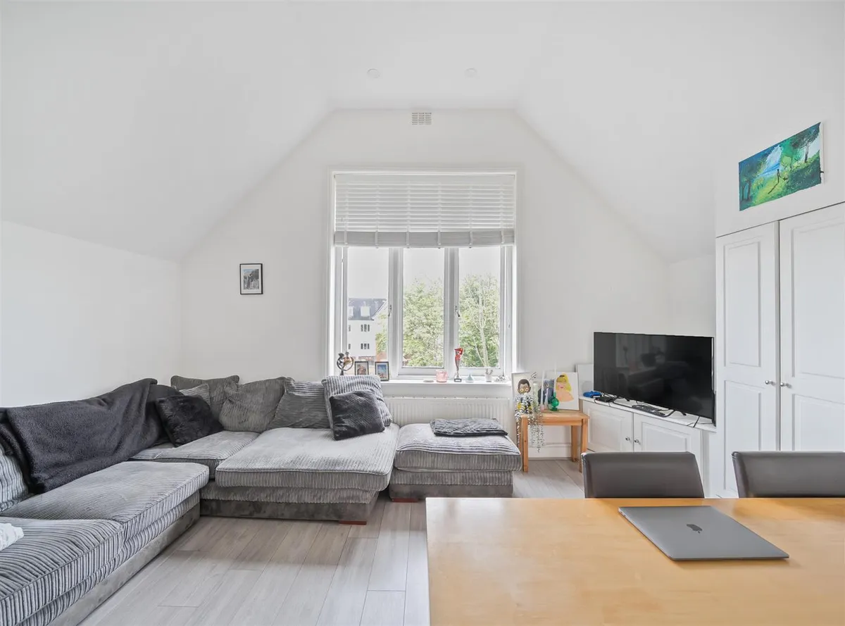 Willesden Lane, London, NW2