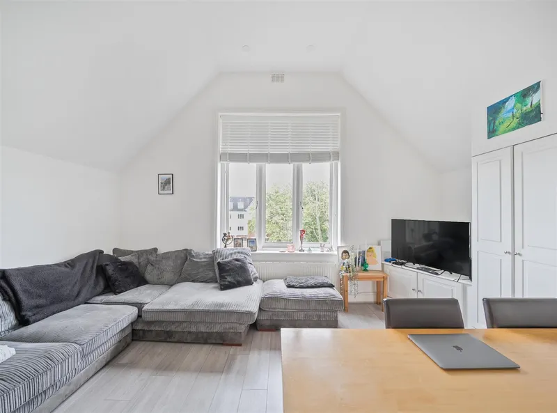 Willesden Lane, London, NW2