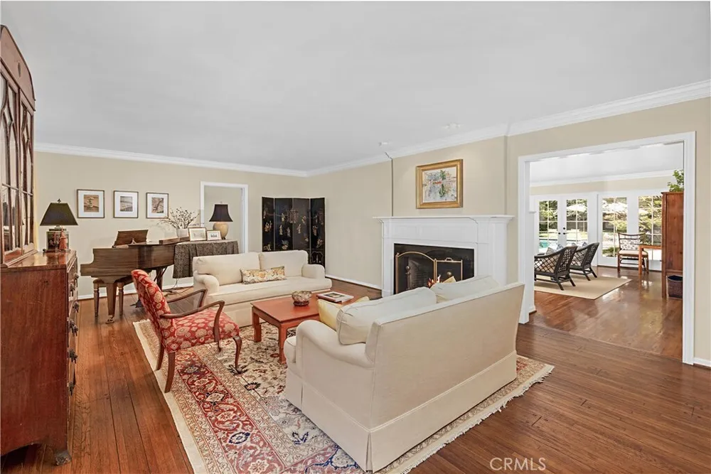 275 Hacienda Dr, Arcadia, CA 91006