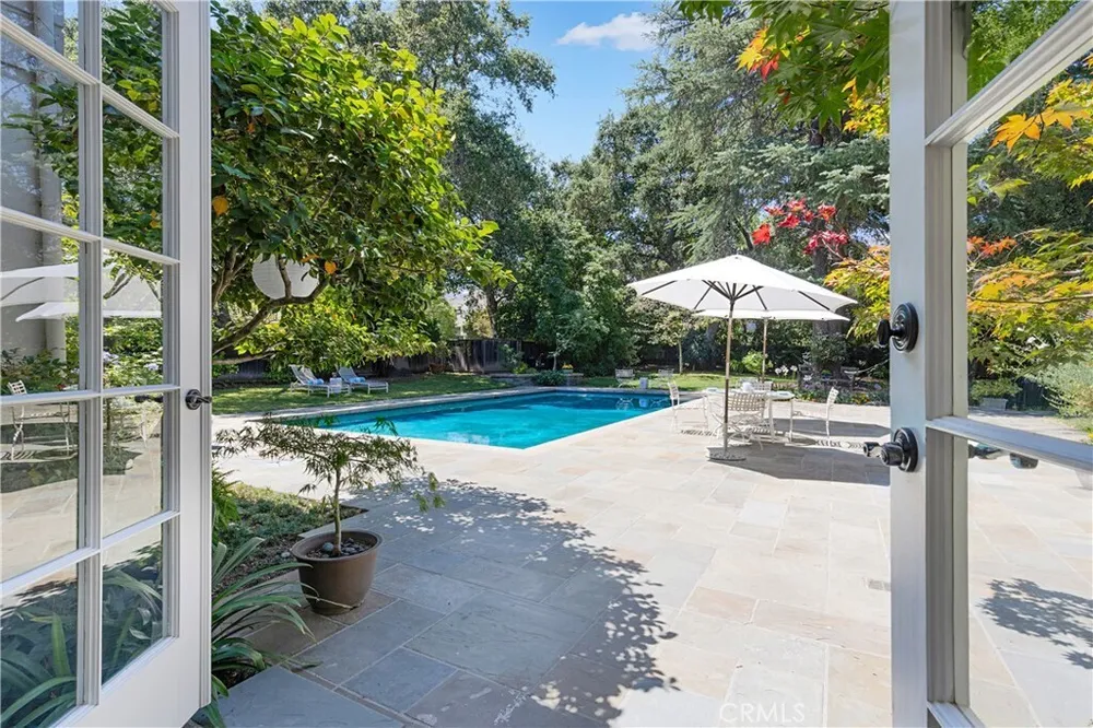 275 Hacienda Dr, Arcadia, CA 91006