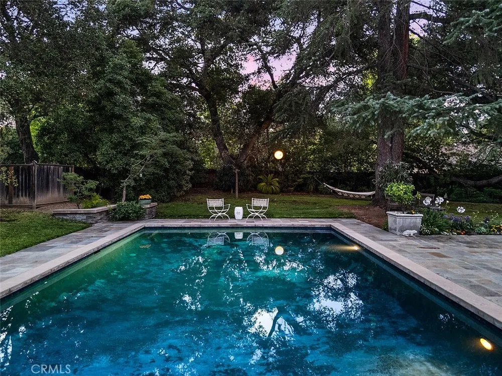 275 Hacienda Dr, Arcadia, CA 91006