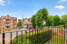 Holden Avenue, London