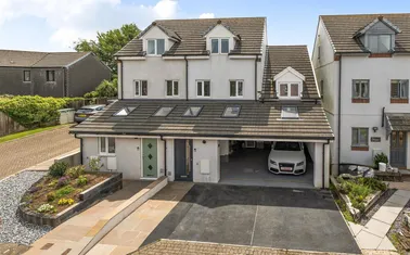 Oakwood Close, Dartmouth