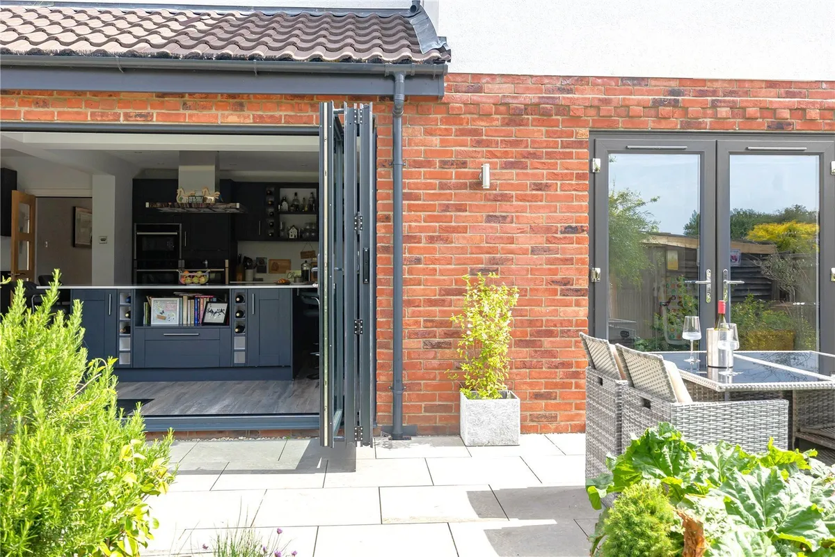 Blounts Court Road, Sonning Common, Reading, Oxfordshire, RG4