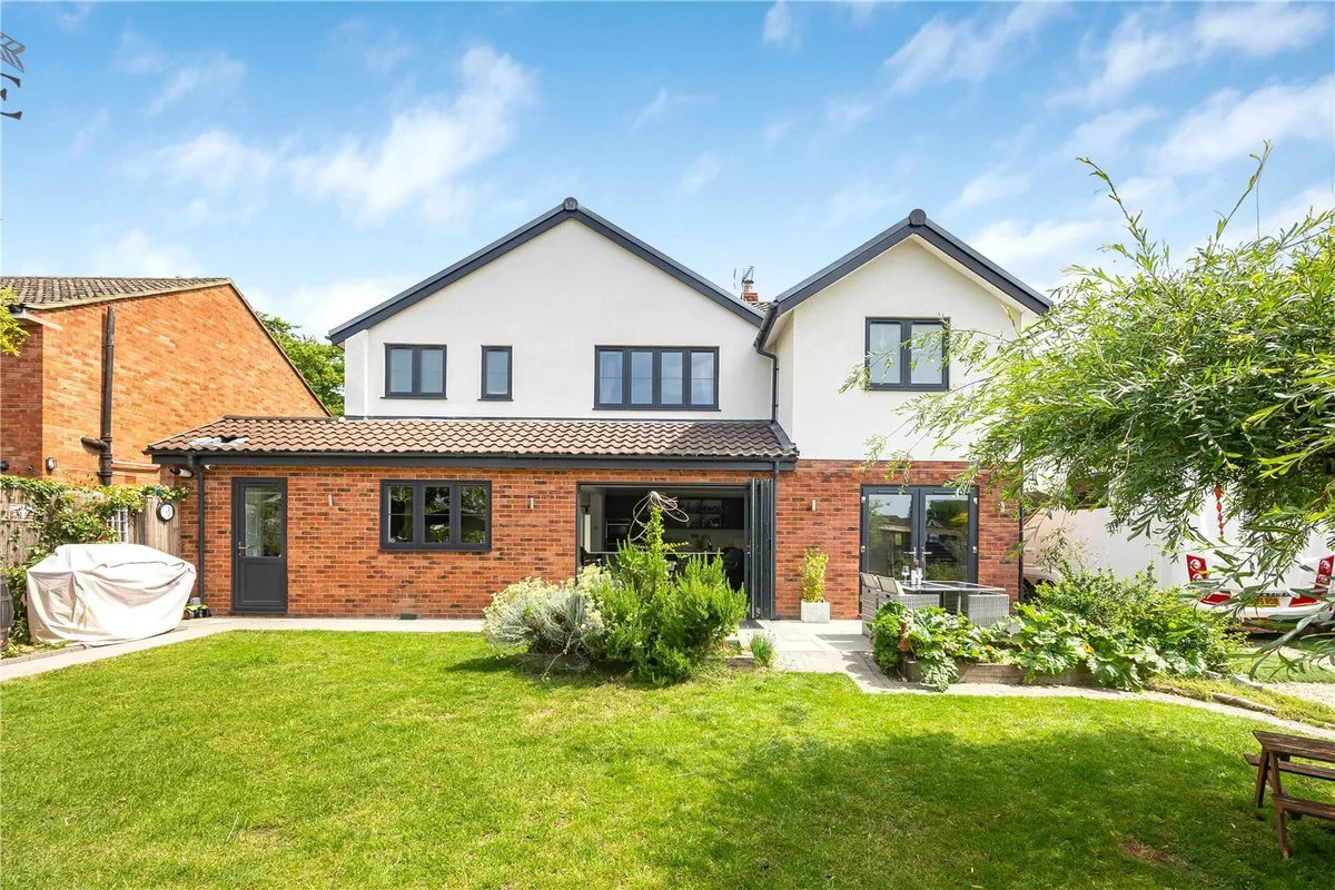 Blounts Court Road, Sonning Common, Reading, Oxfordshire, RG4