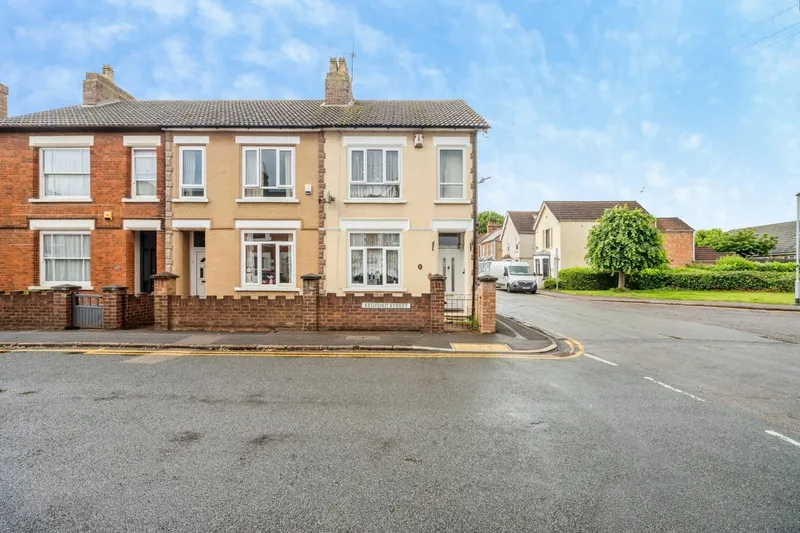 Bedford Street, Bletchley, Milton Keynes, Buckinghamshire, MK2