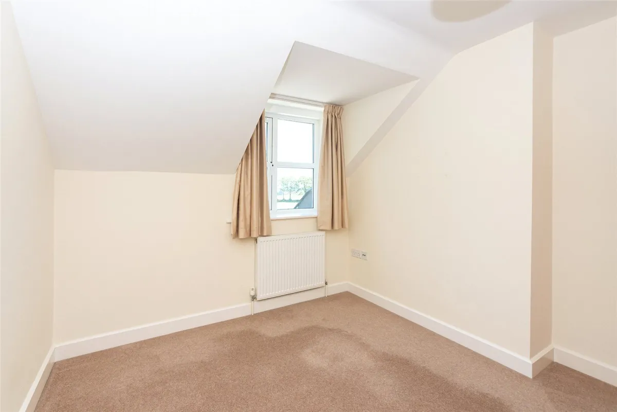 Llangefni, Isle of Anglesey, LL77