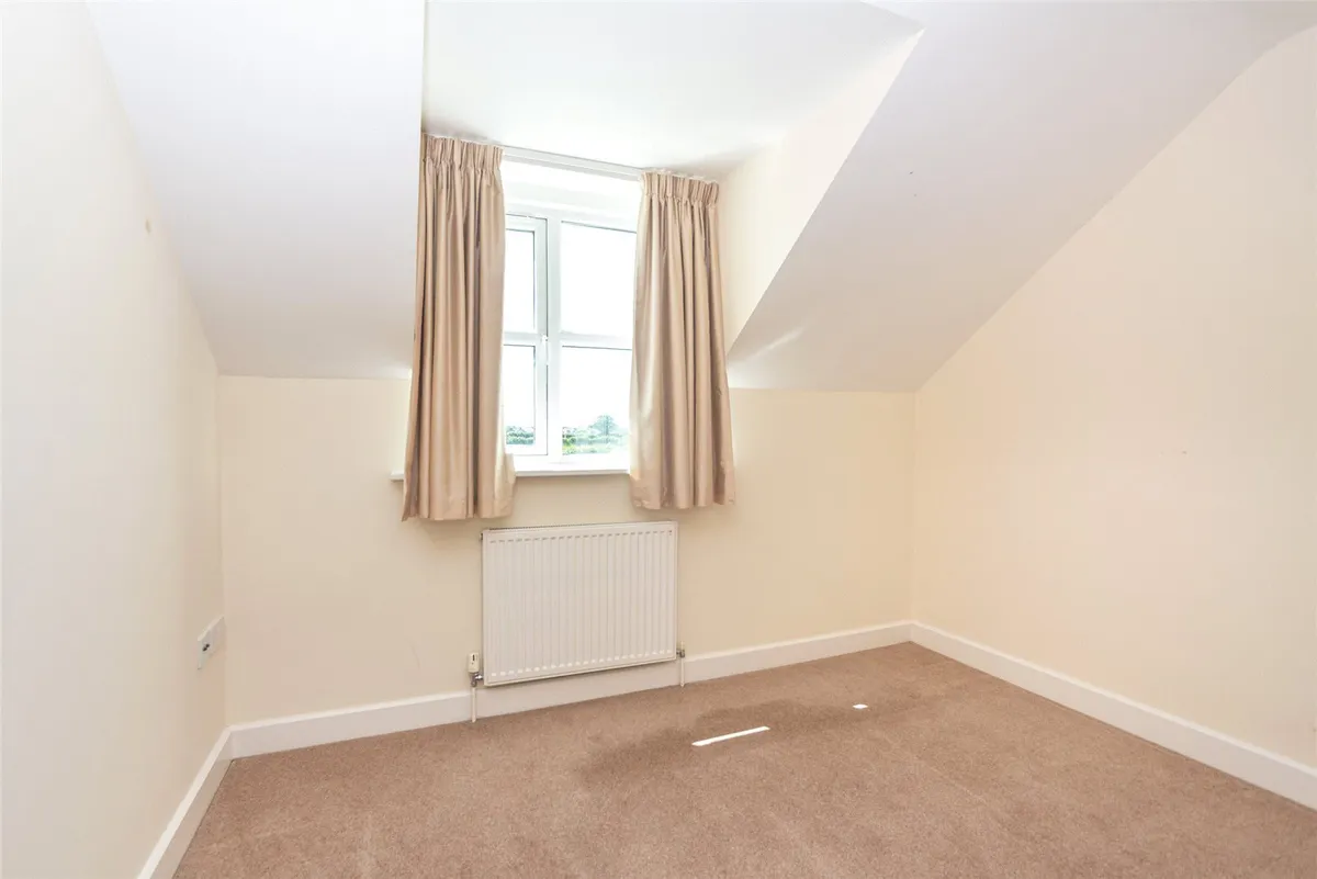 Llangefni, Isle of Anglesey, LL77