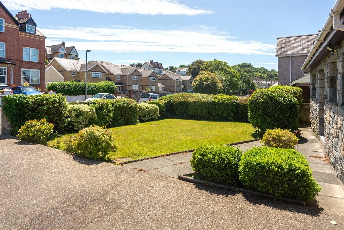 St. Davids Road, Caernarfon, Gwynedd, LL55