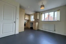 Empire Court, GRANTHAM