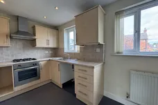 Empire Court, GRANTHAM