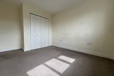 Empire Court, GRANTHAM