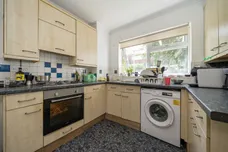 The Knoll, Ealing, W13 photo 4