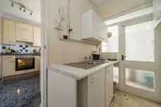 The Knoll, Ealing, W13 photo 9