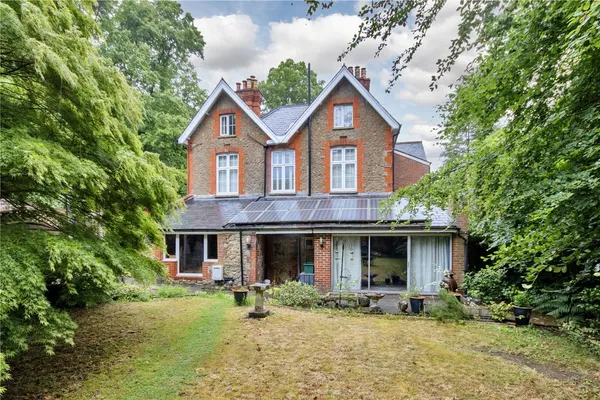 Sevenoaks Road, Ightham, TN15 photo 19