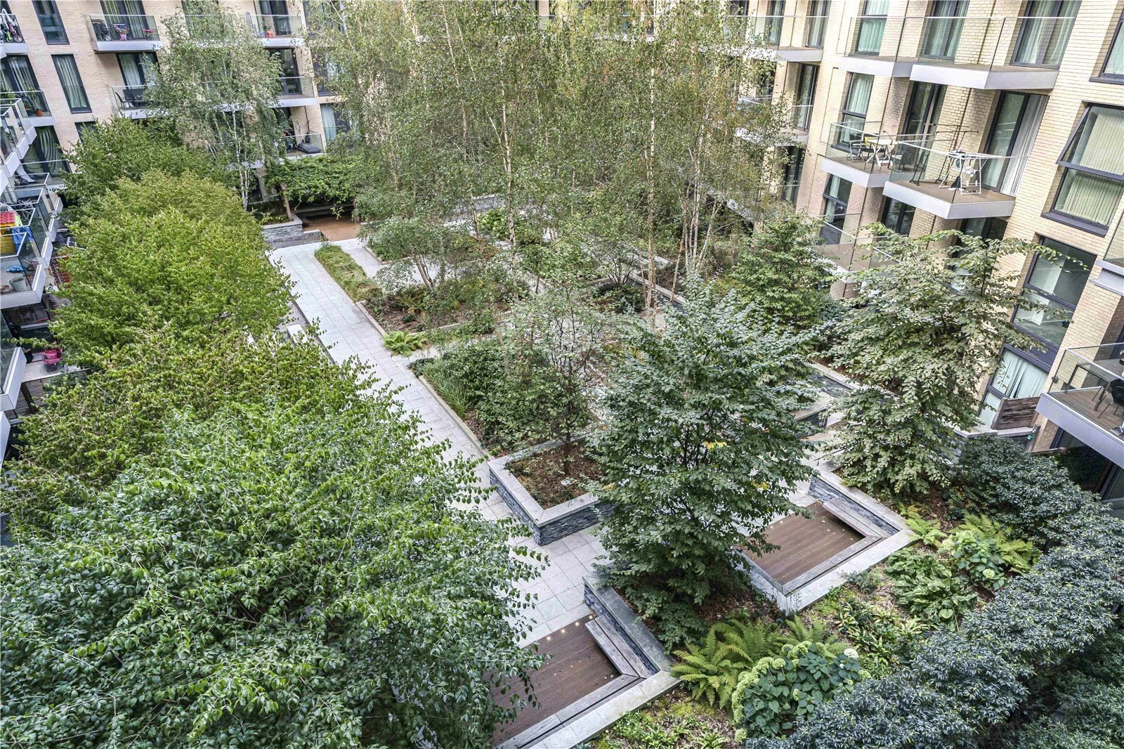 Catalina House,, Goodman's Fields, Aldgate, London, E1 Image 24