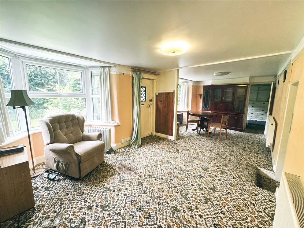 Property carousel item 24