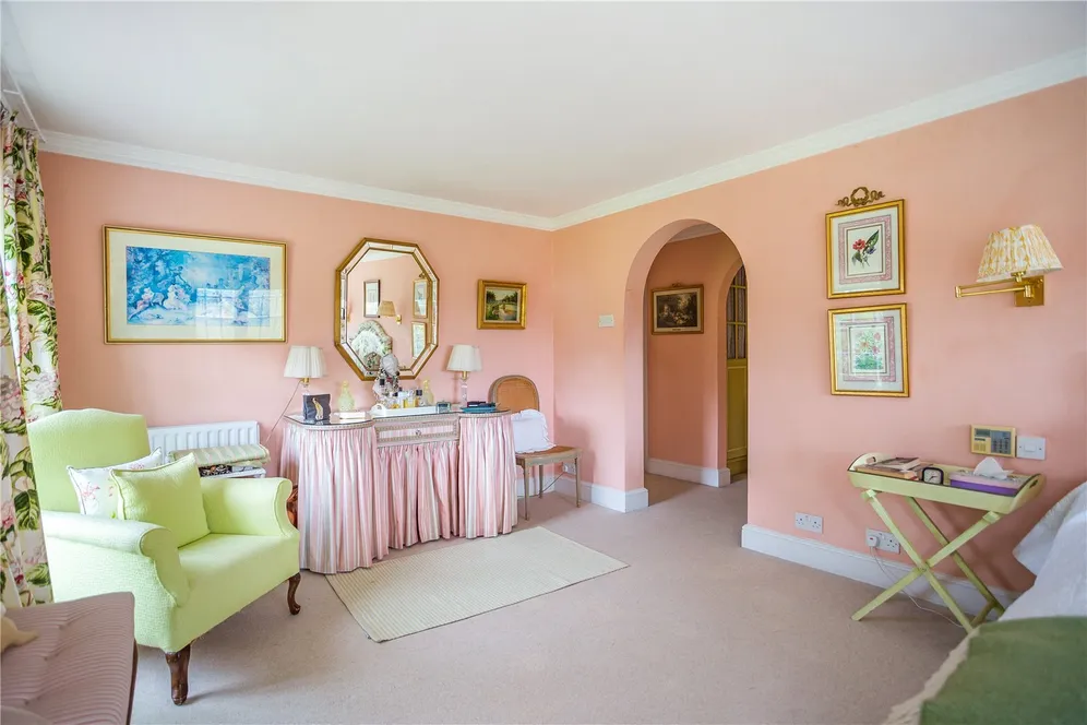 Ermin Street, Hungerford, RG17 photo 9