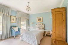 Ermin Street, Hungerford, RG17 photo 13