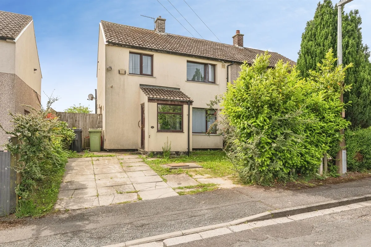 Sandene Avenue, Crosland Moor, Huddersfield