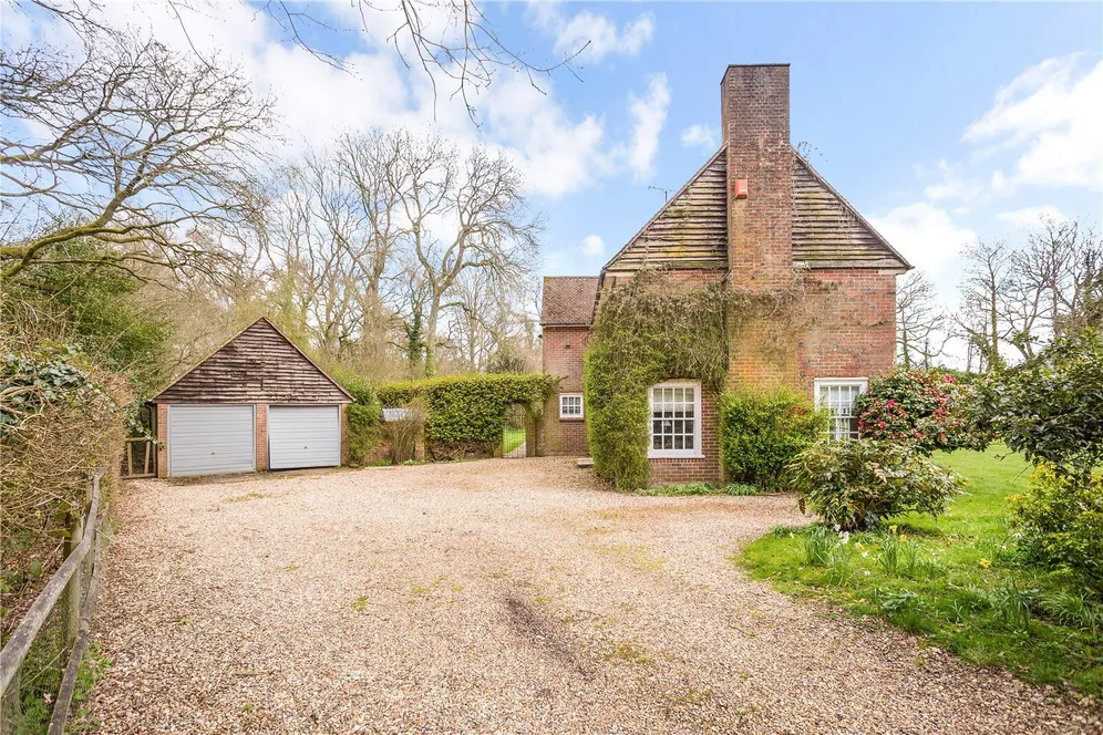 Ermin Street, Hungerford, RG17 photo 17