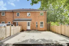 Peartree Lane, Welwyn Garden City