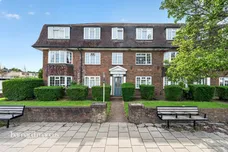 Kingston Road, Surbiton