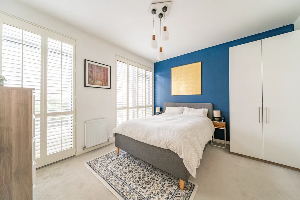 10 Chatfield Road, London, SW11 photo 6