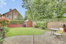 Peartree Lane, Welwyn Garden City