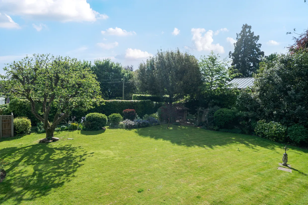 Halls Lane, Waltham St. Lawrence, RG10 photo 11