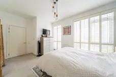 10 Chatfield Road, London, SW11 photo 14