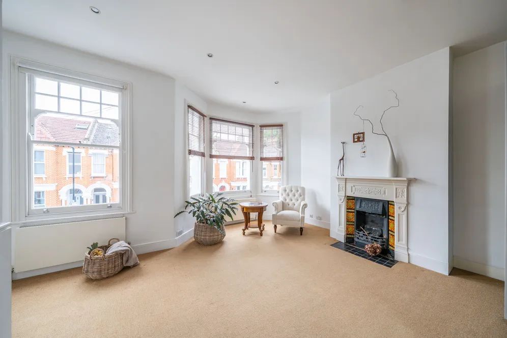Littlebury Road, London, SW4 photo 4