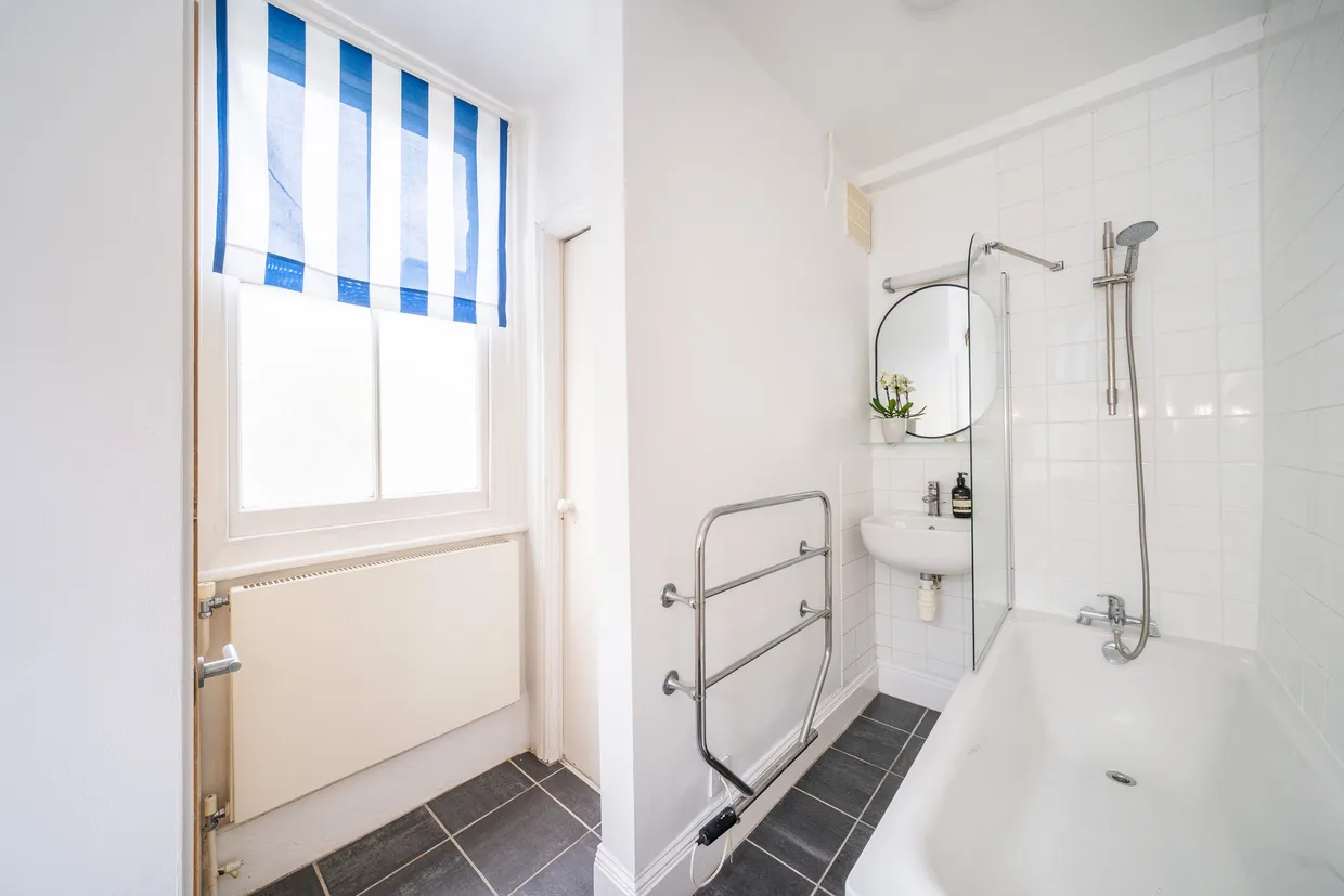 Littlebury Road, London, SW4 photo 9