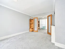 St. Catherines Drive, Leeds thumb 3