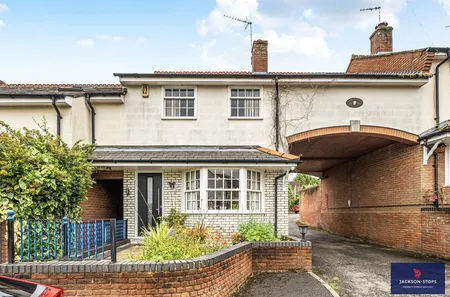 Spinney Lane, Aspley Guise, MK17