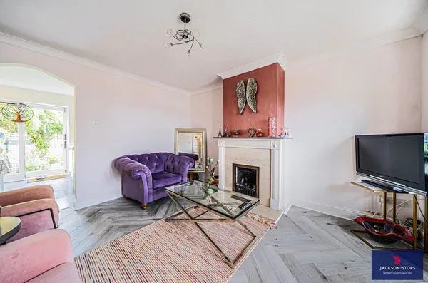 Spinney Lane, Aspley Guise, MK17 photo 4