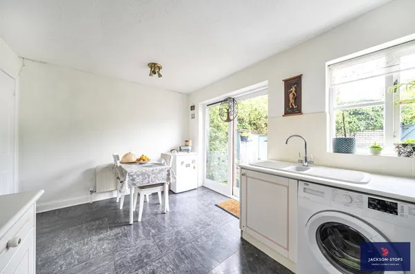 Spinney Lane, Aspley Guise, MK17 photo 5