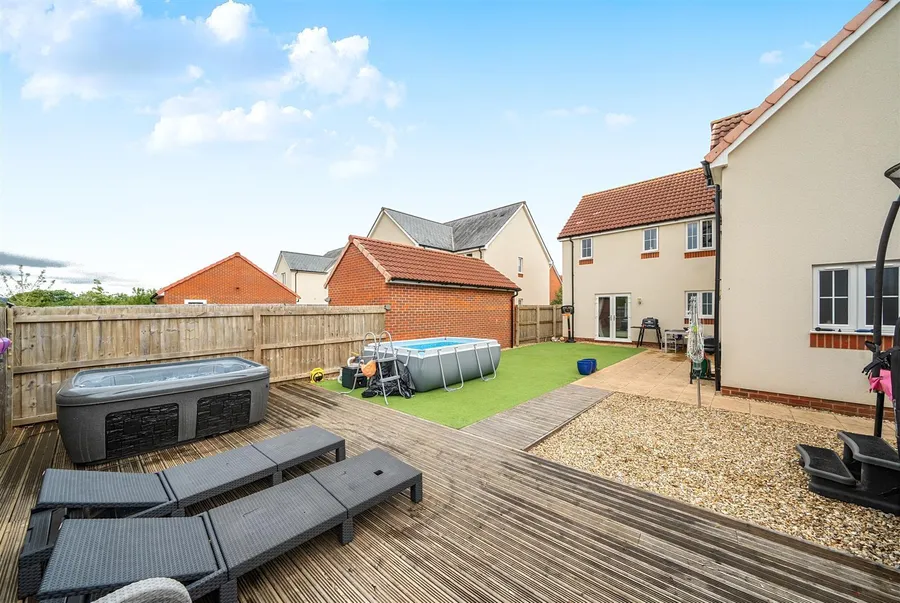 Property Image 29