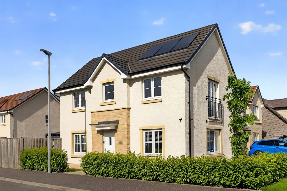 Colintraive Crescent, Bishopton
