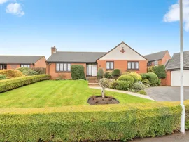 Abbots Way, Minehead thumb 2