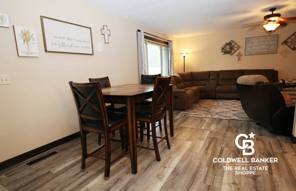2707 N Rock Rd, Garden City, KS 67846