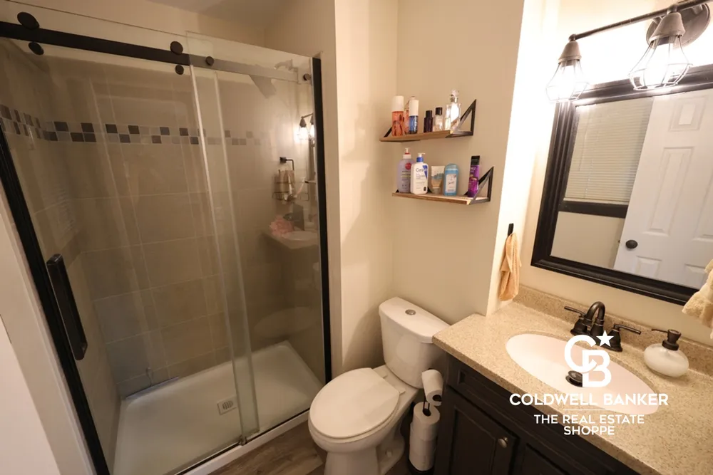 2707 N Rock Rd, Garden City, KS 67846